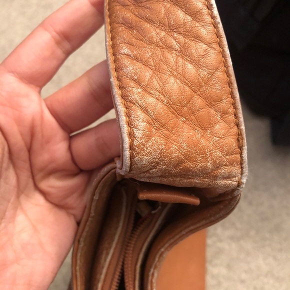 Danier Brown Leather Purse - Picture 13 of 15